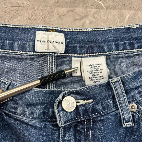Vintage Calvin Kelin Jean Shorts Mens 36 Denim Jorts y2k Baggy Loose Carpenter - Picture 7 of 10